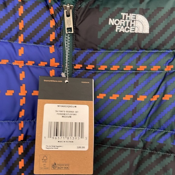 NWT The North Face puffer jacket - Picture 2 of 6